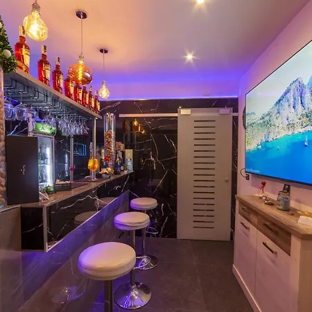 Gasthuis Monsuite Relais - Industrial 3*